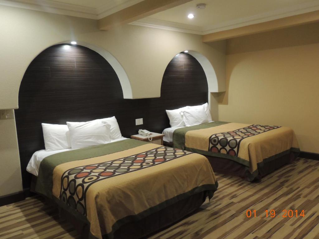 Reedley Inn Δωμάτιο φωτογραφία